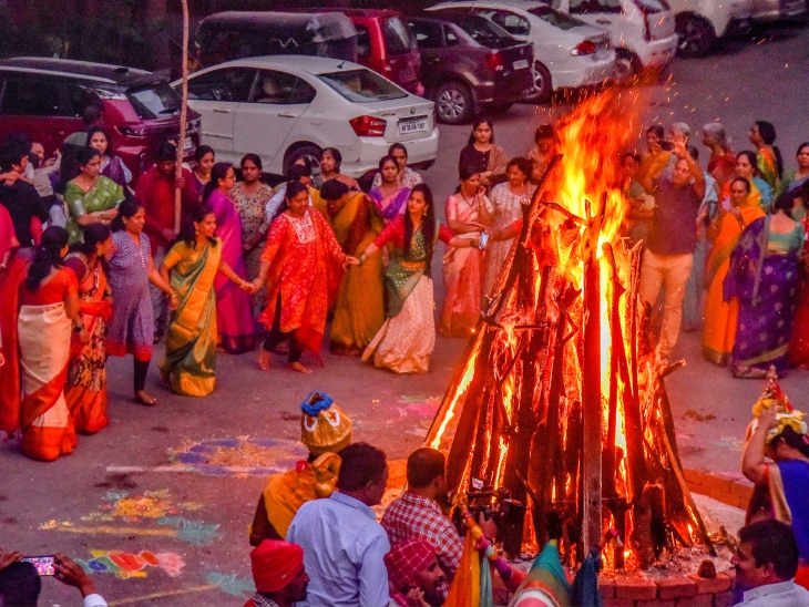 मोदी दिल्ली में पोंगल त्योहार में शामिल हुए, गाय की पूजा की; शाह ने अहमदाबाद में पतंग उड़ाई|देश,National - Dainik Bhaskar