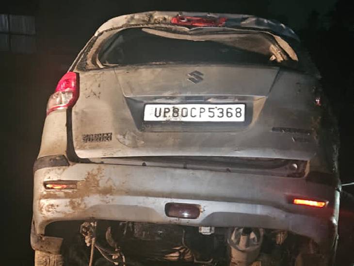 Artika car fell into canal in Agra | आगरा में कार नहर में गिरी, 4 की ...