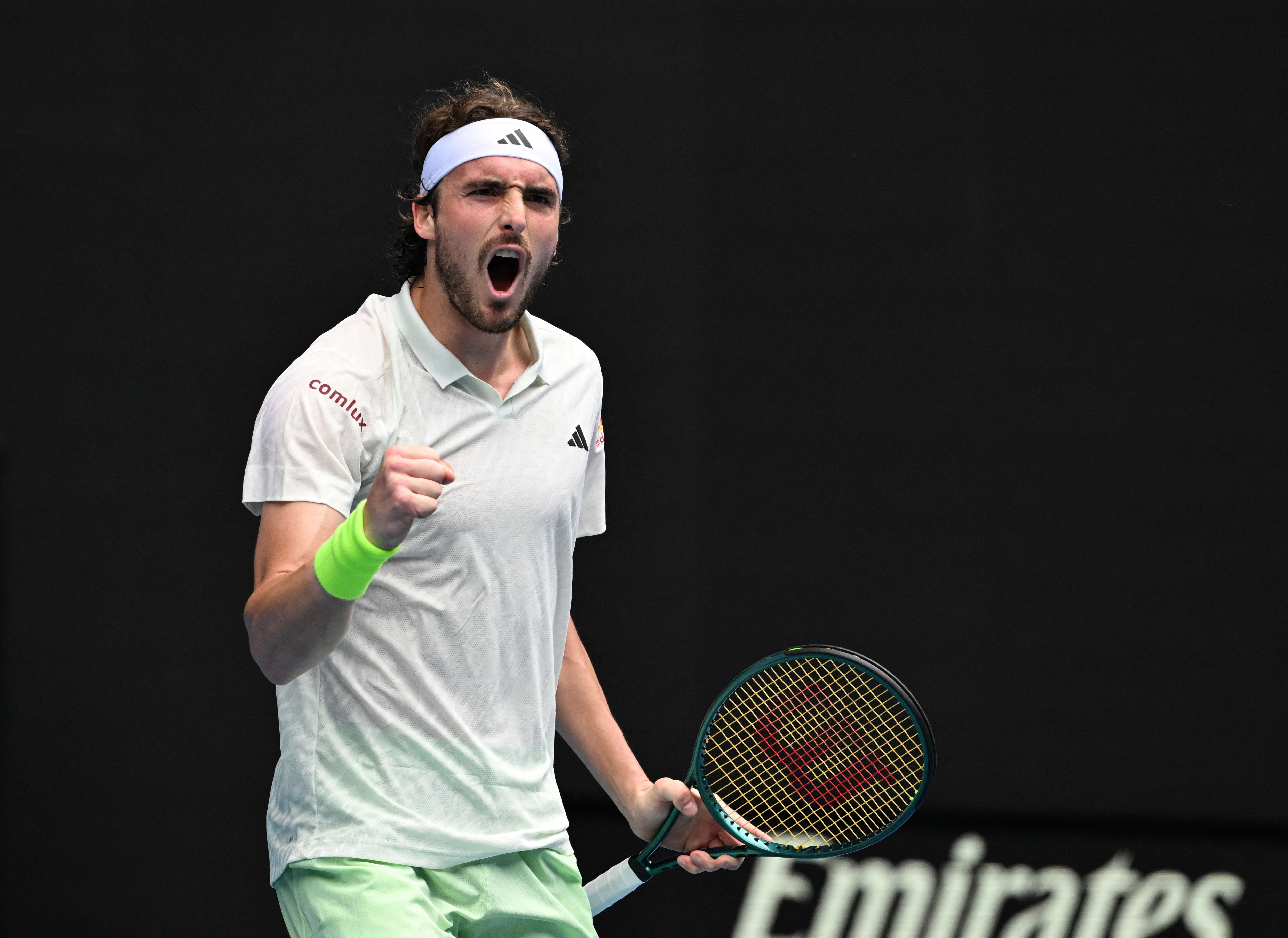 स्टेफानोस सिटसिपास का सामना चौथे दौर में टेलर फ्रिट्ज से होगा।