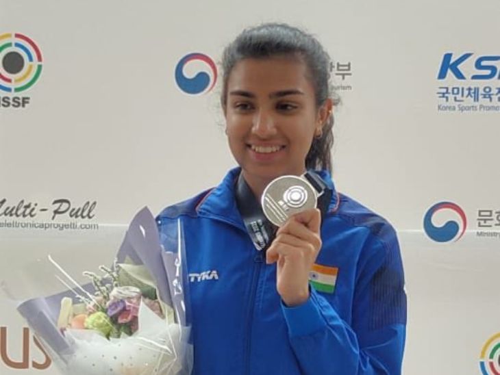 इस चैंपियनशिप में ढिल्लों ने सिल्वर मेडल भी जीता था.