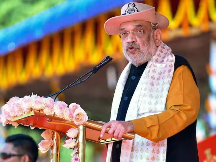 केंद्रीय गृह मंत्री अमित शाह ने गुवाहाटी में हुई असम पुलिस की पासिंग आउट परेड में बताया कि म्यांमार के साथ हमारी खुली सीमा है, जिसे हम बांग्लादेश की तर्ज पर बाड़ (फेंसिंग) लगाकर सुरक्षित करेंगे।