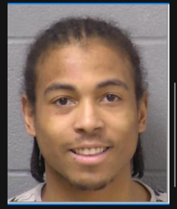 तस्वीर 23 साल के आरोपी रोमियो नेंस की है।