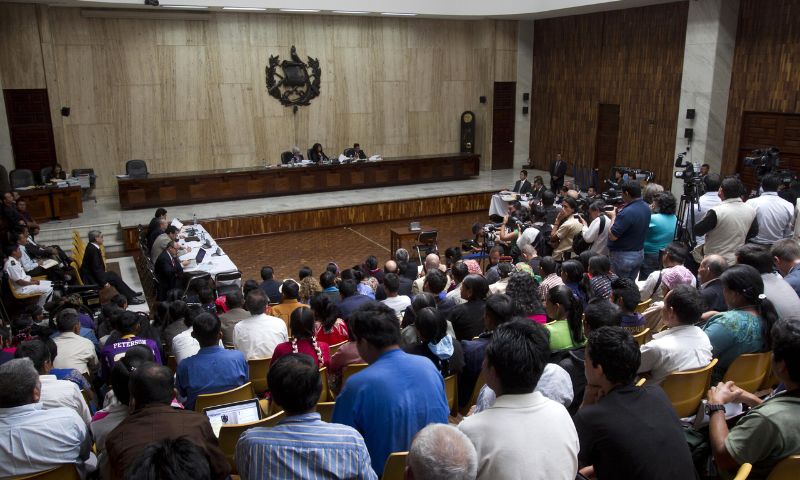 आखिरी सुनवाई के दौरान जब सजा सुनाई गई तब कोर्टरूम में आरोपी, वकीलों के साथ कुछ मीडिया कर्मी भी मौजूद थे।