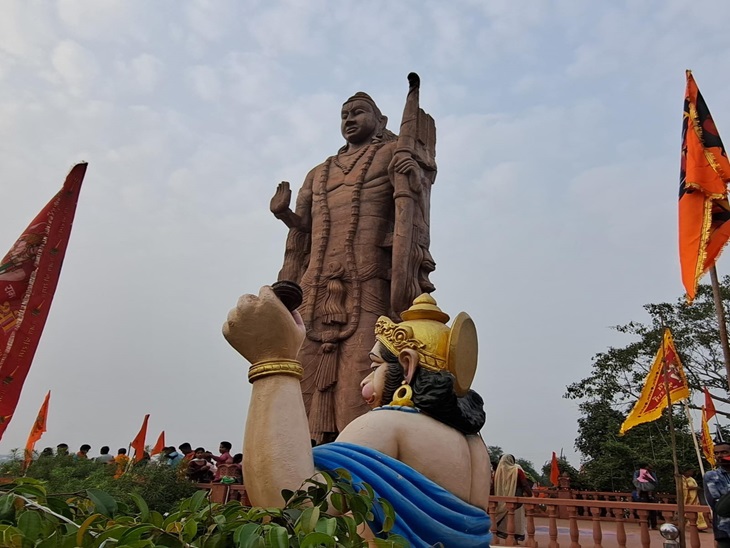 Chhattisgarh Chandkhuri Ram Murti Controversy | BJP Vs Congress | चंदखुरी  वाली श्रीराम मूर्ति बदलेगी सरकार: संस्कृति मंत्री बृजमोहन ने बताया था विकृत  प्रतिमा; कांग्रेस ...