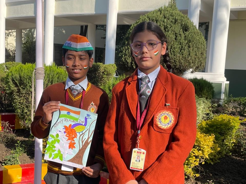 Republic Day celebrated with enthusiasm at Red Rose School Lambakheda