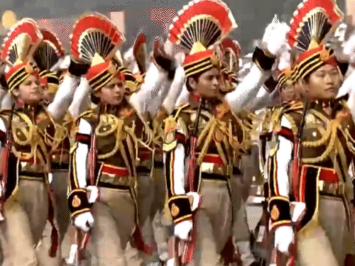 इतिहास में पहली बार गणतंत्र दिवस की परेड में दिल्ली पुलिस का विमेन परेड एंड बैंड कंटिंजेंट शामिल हुआ। इसकी अगुआई एडिशनल DCP श्वेता के सुगाथन ने किया। वे किरण बेदी के बाद परेड को लीड करने वाली दूसरी महिला IPS हैं। पहली बार दिल्ली पुलिस बैंड की अगुवाई महिला कॉन्स्टेबल रुयागनुओ केनसे ने किया।