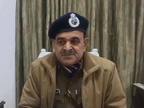 DCP पूर्वी तेज स्वरूप सिंह के मुताबिक, जल्द पोस्टर चस्पा करने वालों को पकड़ लिया जाएगा।