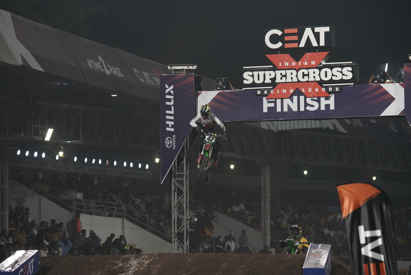 ISRL के पहले सीजन में 6 टीमों के 48 रेसर ने हिस्सा लिया।