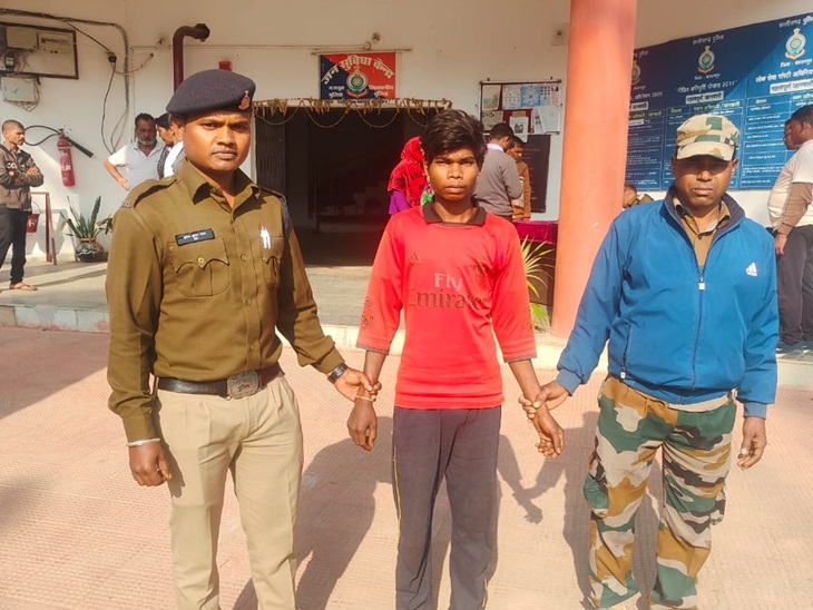 राजपुर पुलिस की गिरफ्त में आरोपी - Dainik Bhaskar