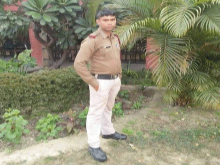 आत्महत्या के पीछे की वजह फिलहाल साफ नहीं हो पाई है। - Dainik Bhaskar