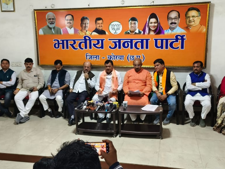 कोरबा में लखनलाल देवांगन राहुल गांधी पर हमला बोला।