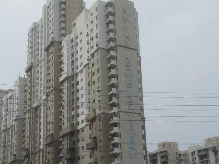 लोट्स बुलेवर्ड, इसी बिल्डिंग से कूद कर सीओओ ने जान दी है। (फाइल फोटो)