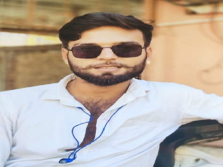 बीच सड़क कर दी युवक की हत्या।