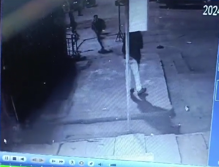 गोली कट्टा में ही फंस गई थी।