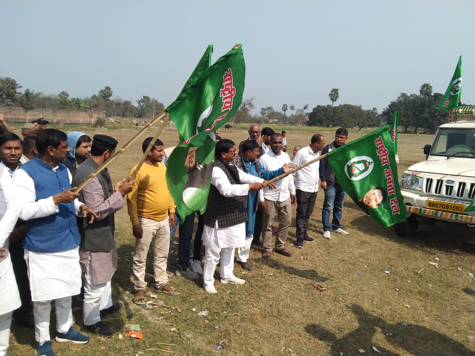 Preparations for Tejashwi's Jan Vishwas Yatra in full swing | तेजस्वी की जन  विश्वास यात्रा की तैयारी जोरों पर: 20 फरवरी को मुजफ्फरपुर में जनसभा को  करेंगे संबोधित, बैठक ...
