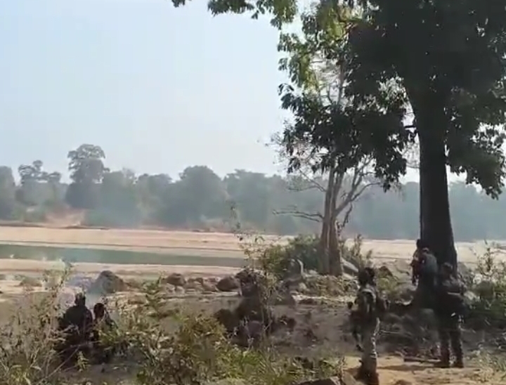 30 जनवरी को दोनों तरफ से गोलीबारी हुई थी।