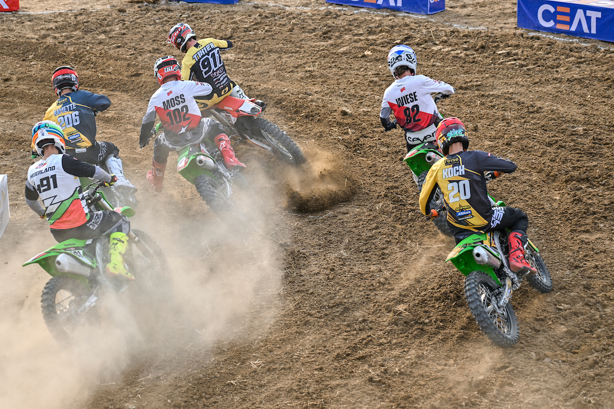 जोर्डी टिक्सियर (शर्ट नंबर 911) और मैट मॉस (शर्ट नंबर 102) के बीच कड़ी प्रतिस्पर्धा थी।