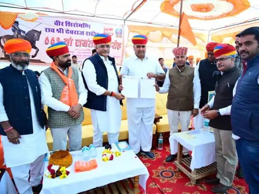 शेरगढ़ विधानसभा क्षेत्र के सेतरावा में सोमवार को वीर शिरोमणि राव श्रीदेवराज राठौड़ की 662वीं जयंती पर समारोह का आयोजन हुआ था।