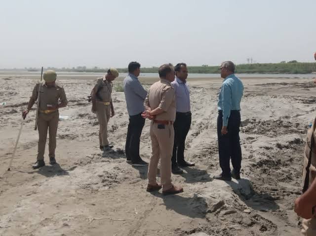 ये 2019 के दौरान की तस्वीर है, जब हमीरपुर में खनन को लेकर CBI ने जांच शुरू की थी।