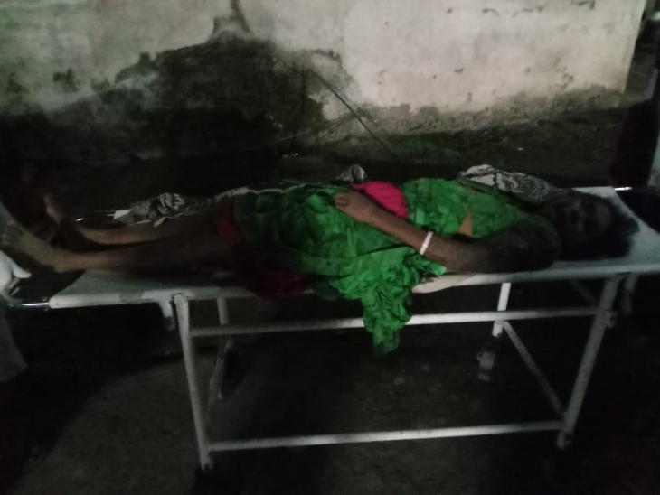 मृतका नंदिनी सारथी का शव