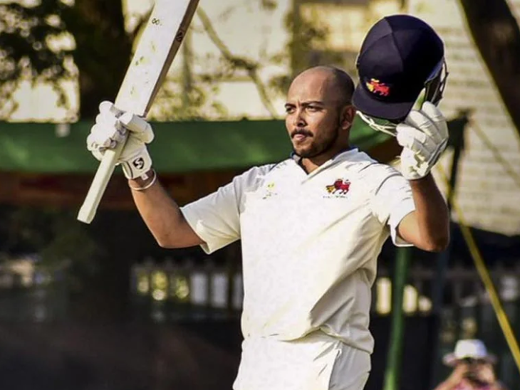 रहाणे ने बताया कि पृथ्वी शॉ उंगली की चोट से उबर गए हैं जिसके कारण उन्हें क्वार्टर फाइनल के दौरान मध्य क्रम में बल्लेबाजी करने के लिए मजबूर होना पड़ा था।