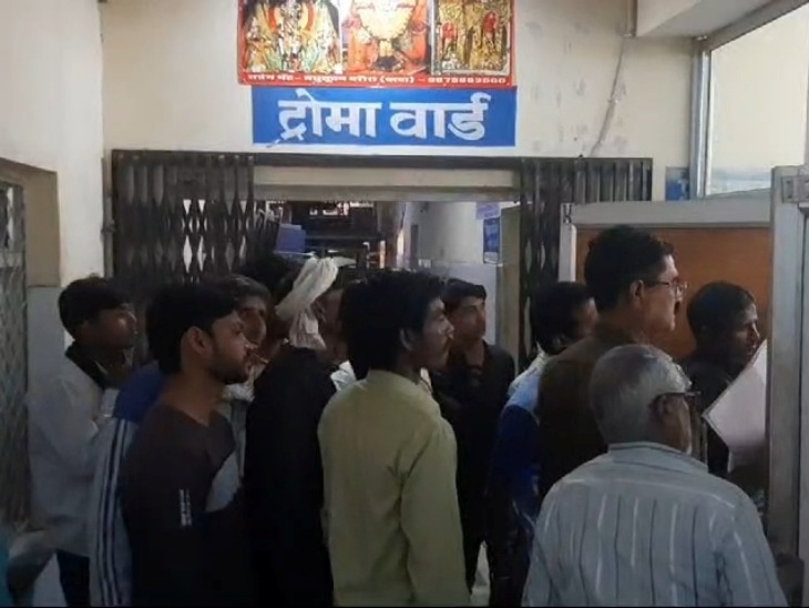 Nozzle of gas welding cylinder burst, 6 including woman injured गैस