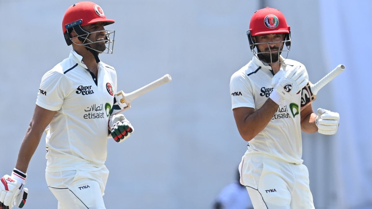 नूर अली जादरान (बाएं) अपने भतीजे इब्राहिम जादरान (दाएं) के साथ।