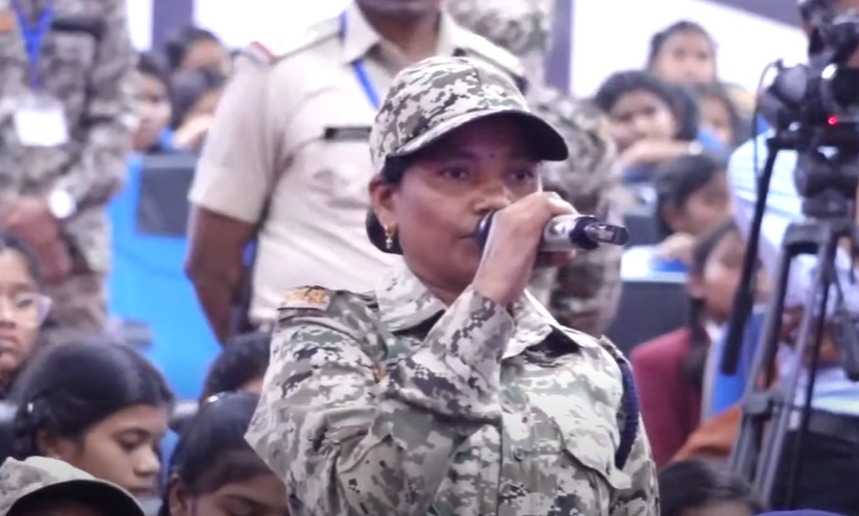 Chhattisgarh women police commando former Naxalite surrenders women's ...