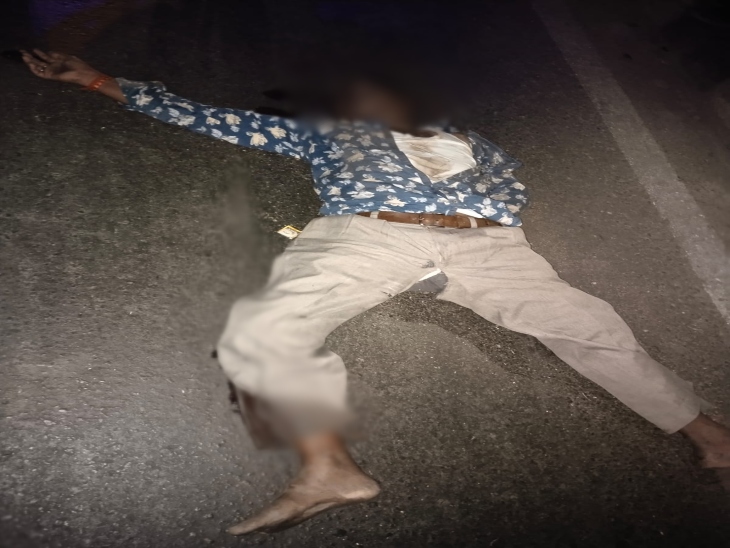 युवक की अस्पताल पहुंचने से पहले ही सांसे थम गई। - Dainik Bhaskar