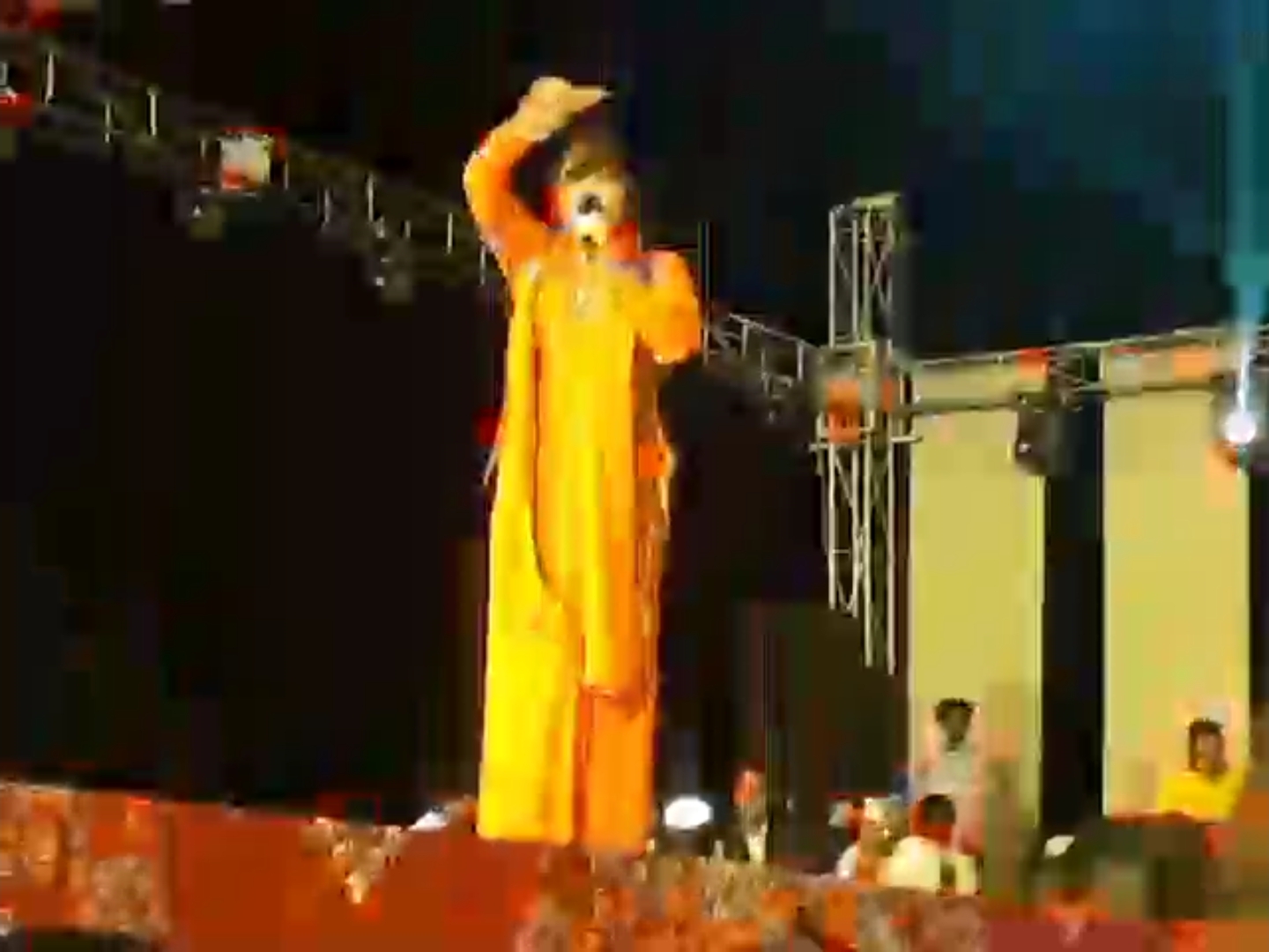 Singer Shahnaz Akhtar performed