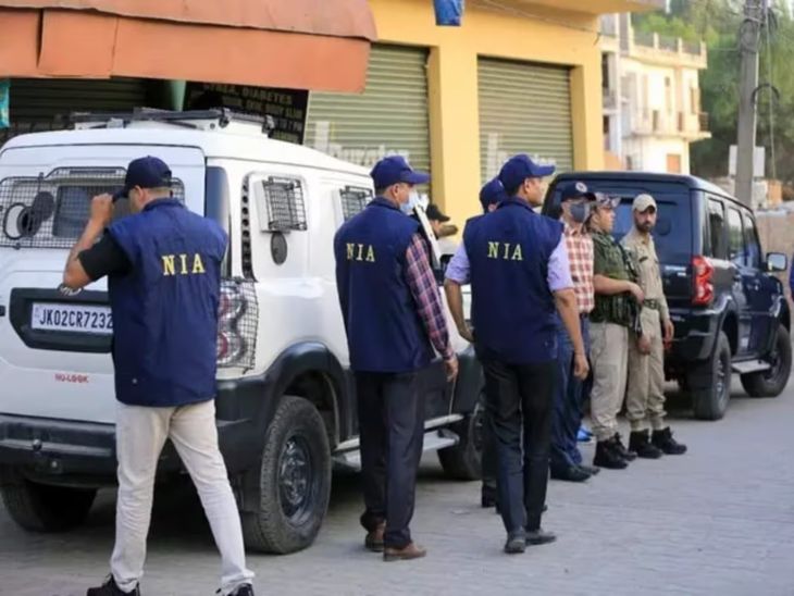 NIA ने 2 नवंबर को पुणे में रेड मारी थी। जिसके बाद अधिकारियों को IS की साजिश का पता चला था। - Dainik Bhaskar