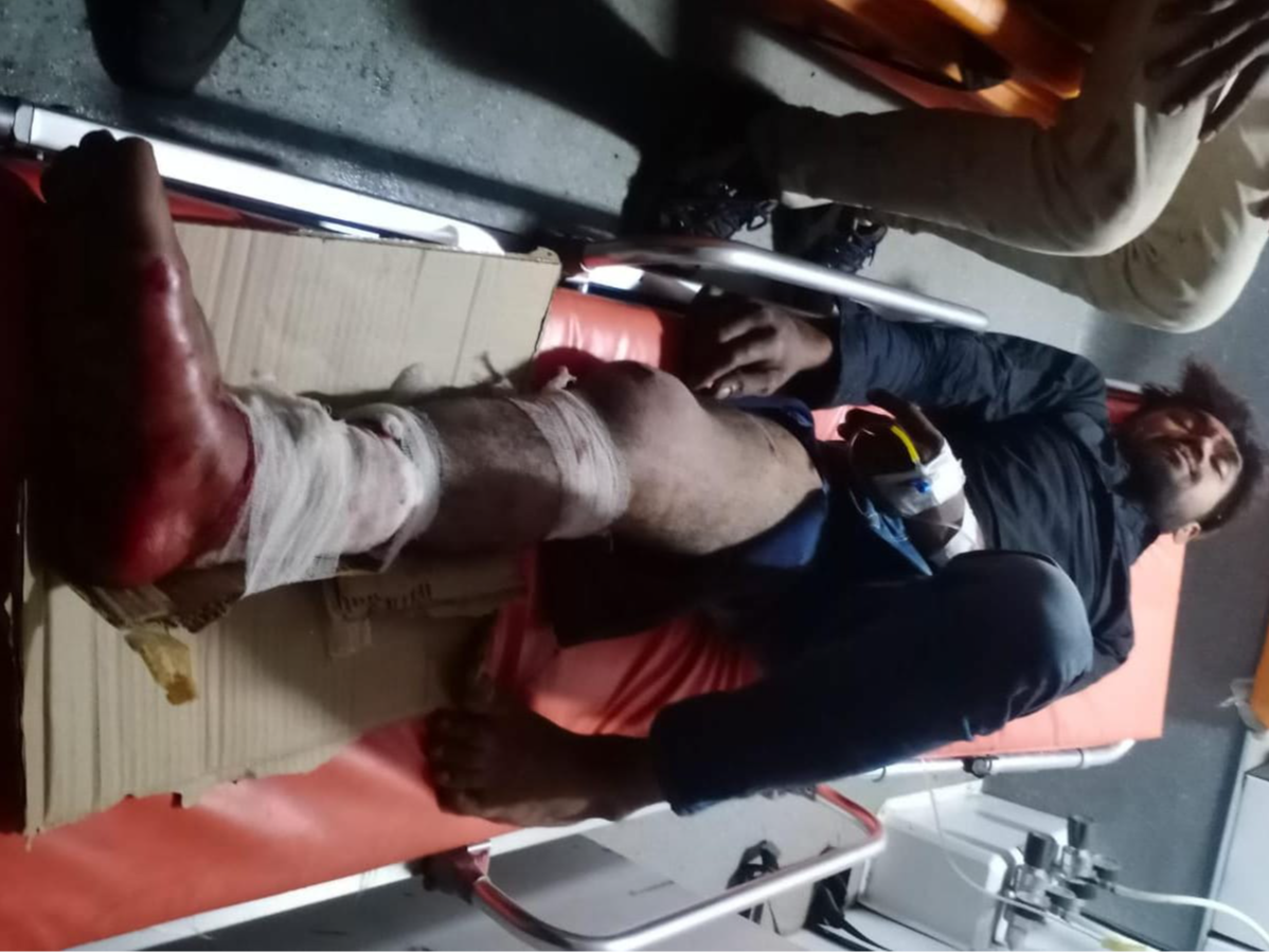 Mother went out to see her injured son, died in an accident | घायल बेटे ...