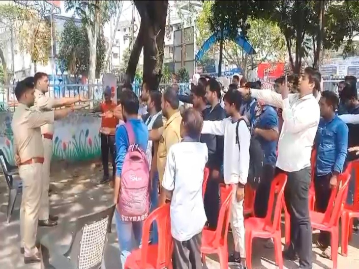 पुलिस का ये सबक लोगों के बीच खूब फेमस हो रहा है।  - Dainik Bhaskar