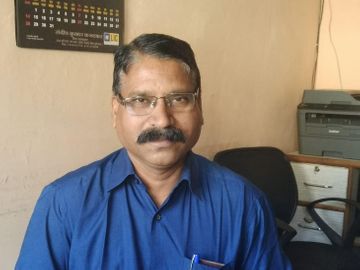 हेमंत केसरिया भिलाई कैंप वन निवासी।