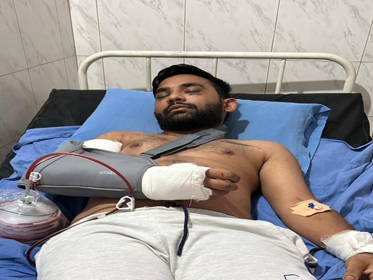 घटना में साले और ससुर को भी काफी चोंटे आई है। बताया जा रहा है कि दिव्यांश की कोहनी टूट गई।