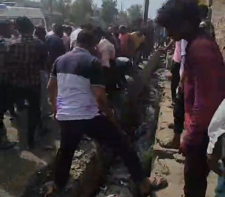 Rajasthan: Middle-aged man killed, youth injured in road accident in Pali