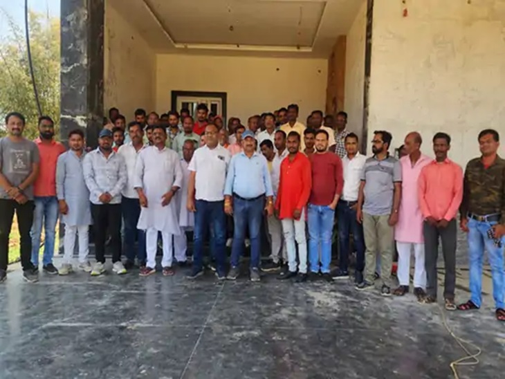 सरगुजा से कांग्रेस प्रत्याशी शशि सिंह के खिलाफ एकजुट हुए कांग्रेसी।