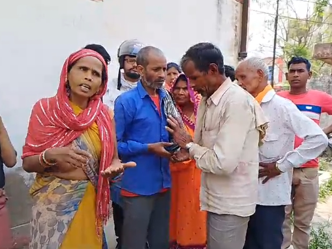 गंगा में डूबे युवक