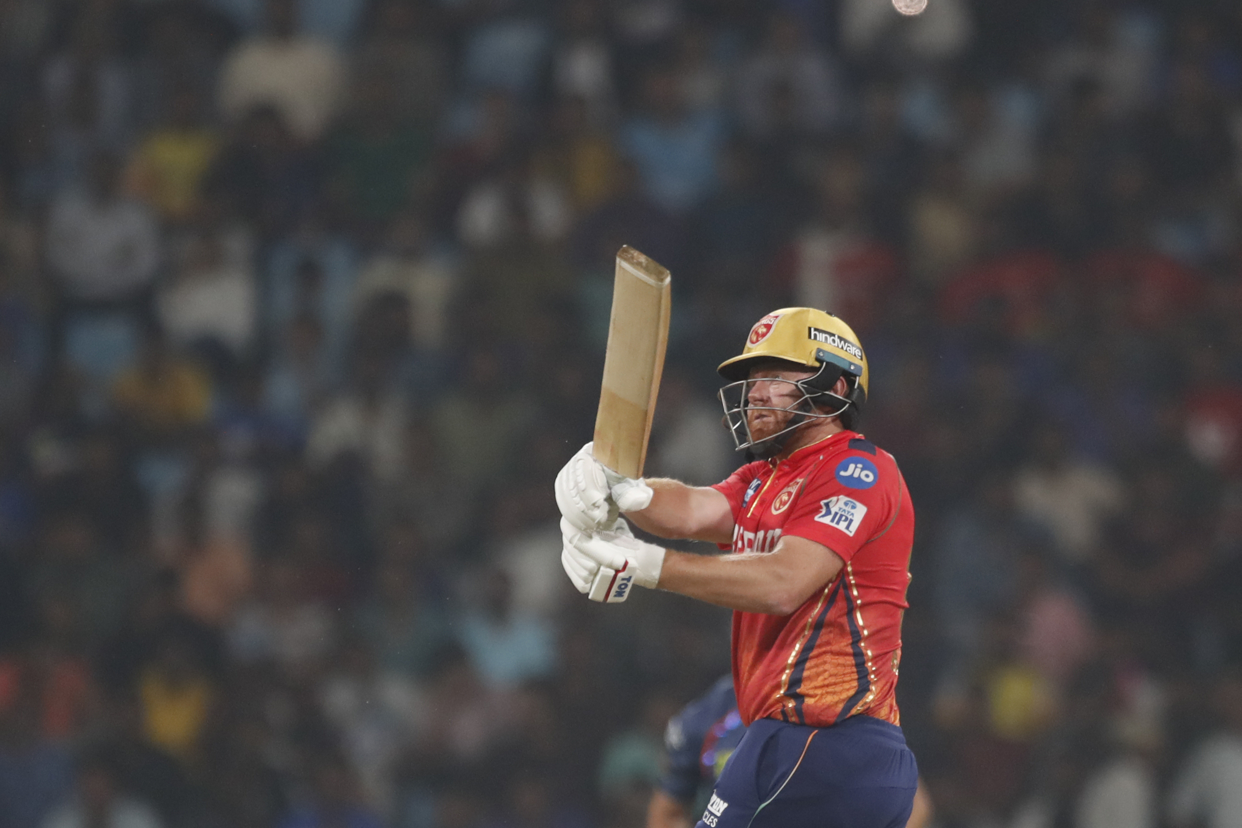 क्रुणाल पंड्या के खिलाफ जॉनी बेयरस्टो ने लगातार 2 छक्के लगाए.