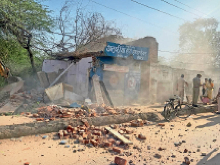 Illegal constructions coming between clover leaves were removed, JDA ...