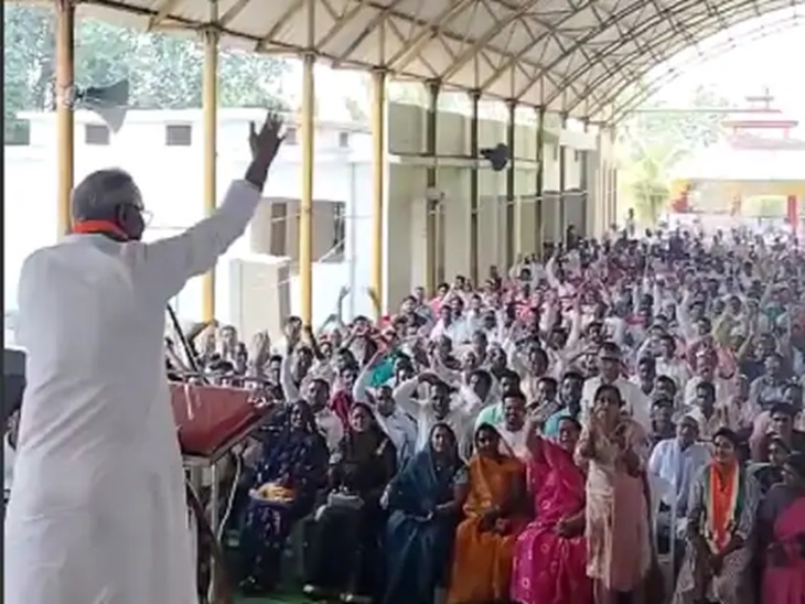 भूपेश बघेल मंगलवार को दुर्ग लोकसभा के पाटन में हुए कार्यकर्ता सम्मेलन में पहुंचे थे।