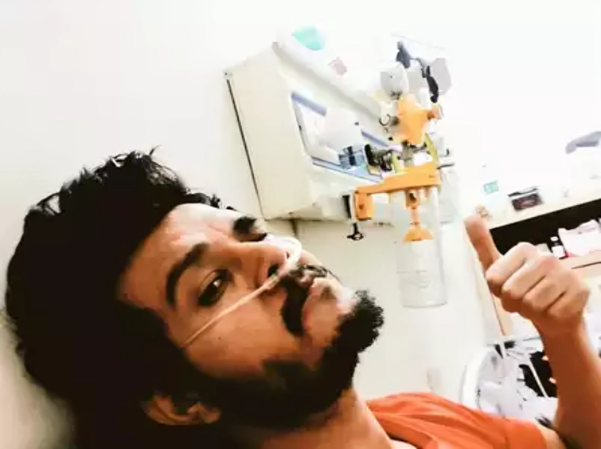 अनिरुद्ध ने बताया कि जब वे भोपाल में शूटिंग कर रहे थे, तभी कोविड की चपेट में आ गए थे। उन्हें भोपाल स्थित चिरायू अस्पताल में एडमिट कराया गया था।