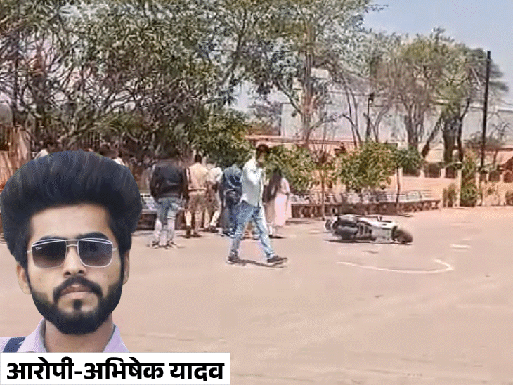 इंदौर में भंवरकुआं स्थित स्वामी नारायण मंदिर में वारदात को अंजाम दिया गया। मौके पर पड़ी बाइक का निरीक्षण करती पुलिस। - Dainik Bhaskar