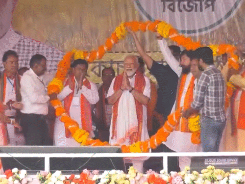 लोकसभा चुनाव 2024: कूचबिहार में PM बोले- संदेशखाली के दोषियों को मोदी सजा दिलवाकर ही रहेगा, उनकी बाकी जिंदगी जेल में कटेगी लोकसभा चुनाव 2024: कूचबिहार में PM बोले- संदेशखाली के दोषियों को मोदी सजा दिलवाकर ही रहेगा, उनकी बाकी जिंदगी जेल में कटेगी