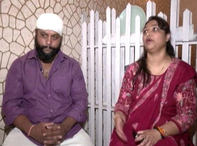 पीड़ित डेनिस मार्टिन एवं आलिशा सक्सेना।