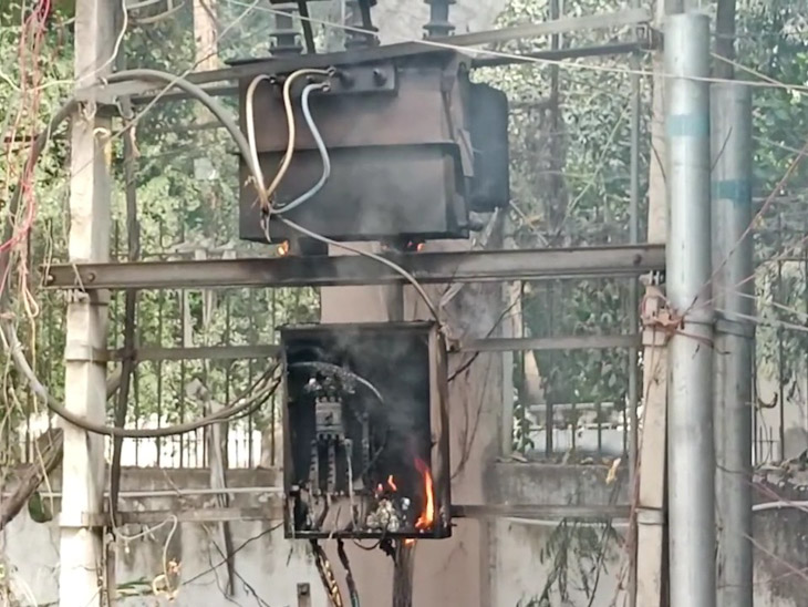 Fire broke out in the Collectorate premises due to short circuit, fire ...