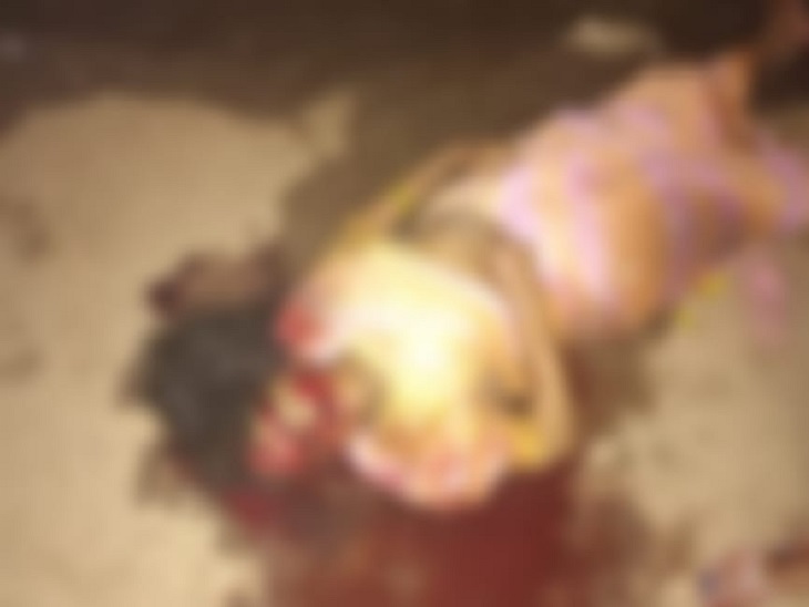 खून से लथपथ बेहोश पड़ी थी महिला।