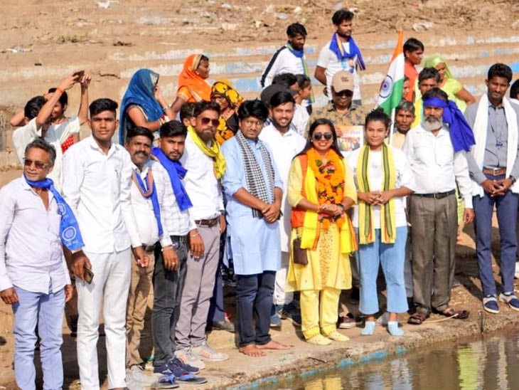 जब इस्तीफा स्वीकार नहीं हुआ तो निशा बांगरे ने आमला से भोपाल तक पदयात्रा की थी।