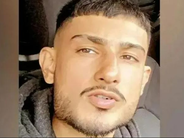 तस्वीर 23 साल के भारतीय अरमान सिंह की है। सजा पाने वाले भारतीयों ने अगस्त 2023 में हत्या कर दी थी। - Dainik Bhaskar