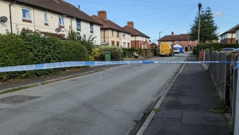 तस्वीर श्रुस्बरी शहर के उस इलाके की है, जहां अरमान की हत्या की गई।